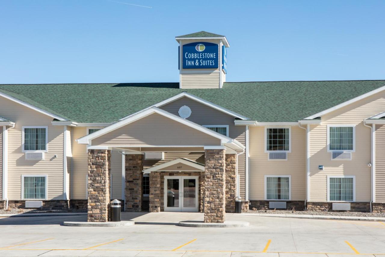 Cobblestone Inn & Suites - Pine Bluffs Exterior foto